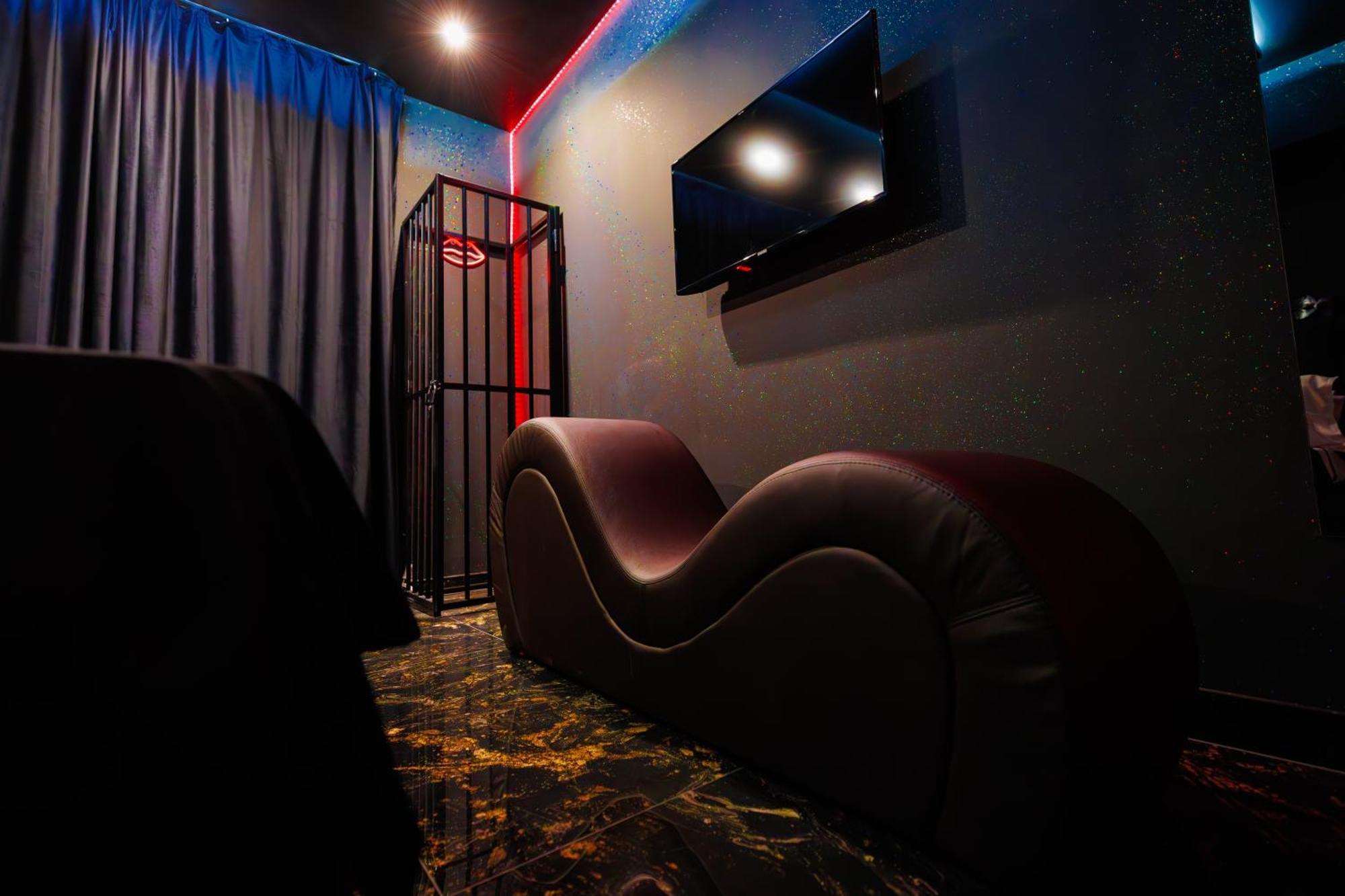 Romeo Nights - Love Rooms - Adults Only 부쿠레슈티 외부 사진