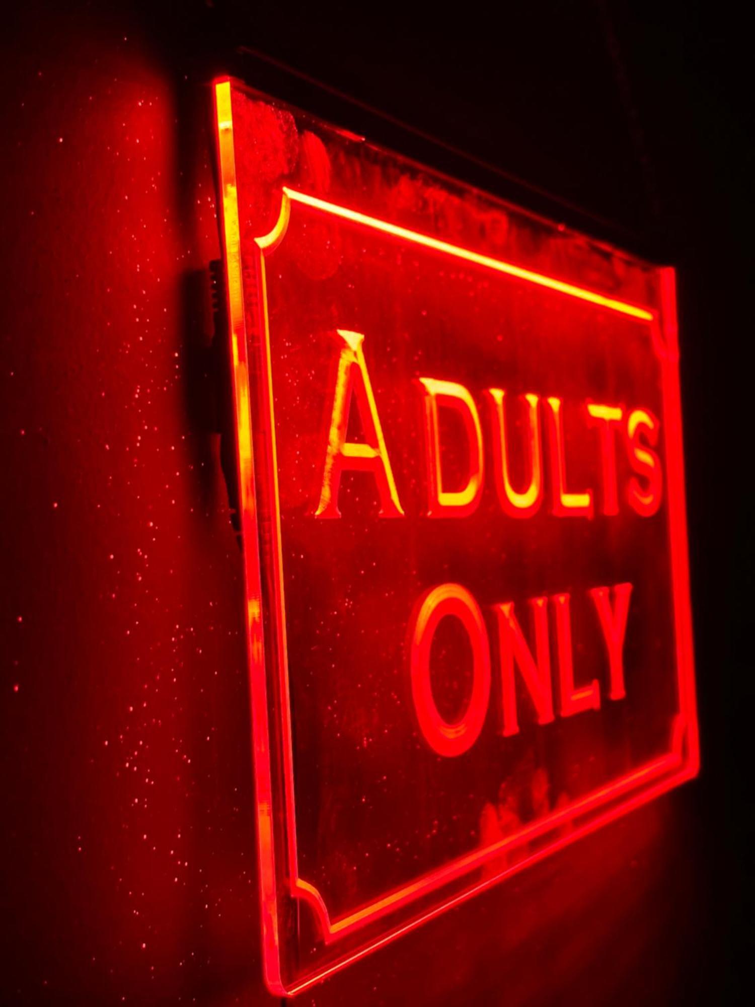 Romeo Nights - Love Rooms - Adults Only 부쿠레슈티 외부 사진