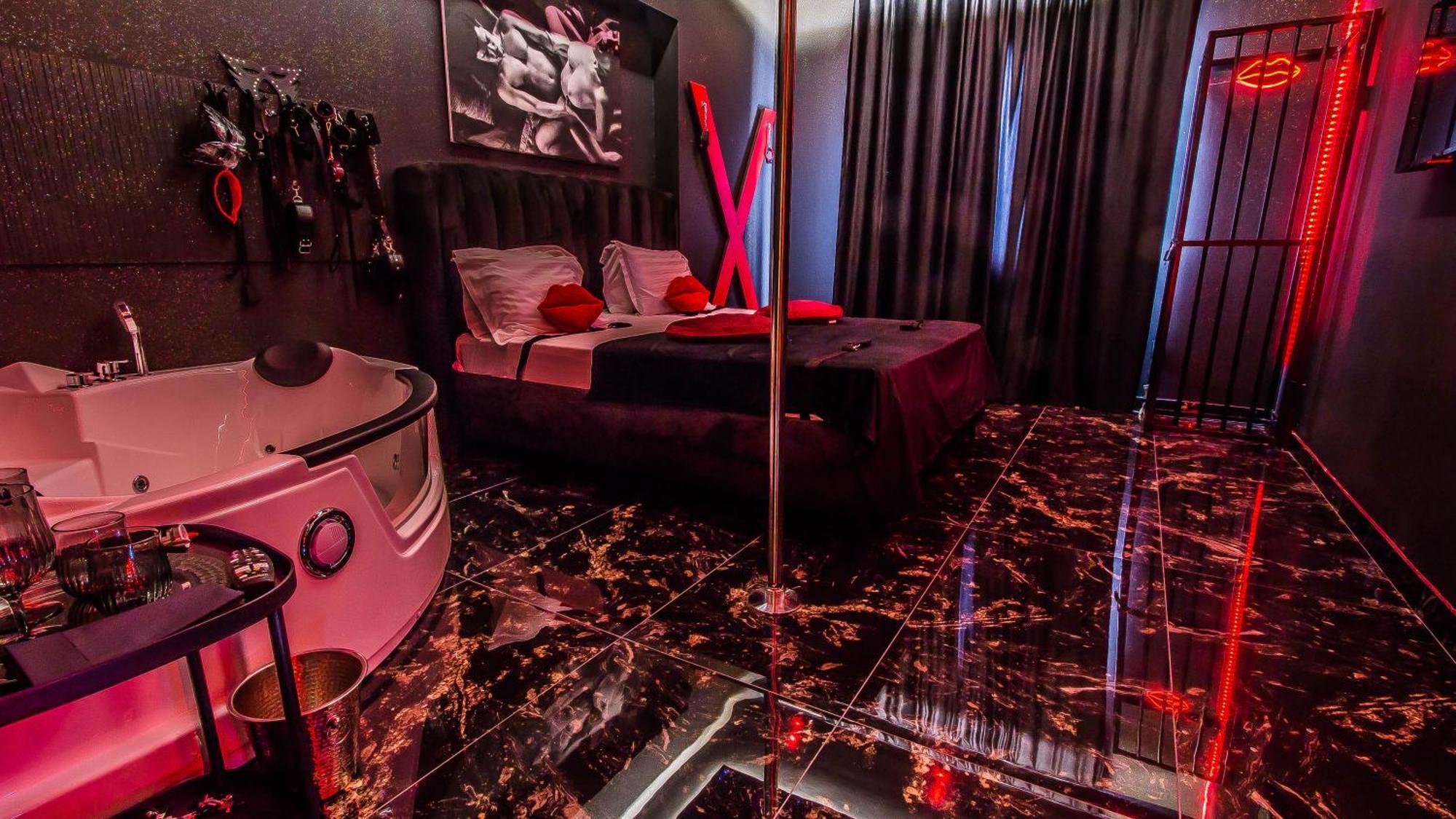 Romeo Nights - Love Rooms - Adults Only 부쿠레슈티 외부 사진